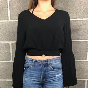 Gabriel LS V-Neck Tie Blouse